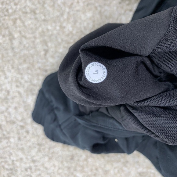 Lululemon Essential Affinity Mid Rise Jogger Size 4 Black 25" Inseam FLAW B45 - Picture 6 of 10